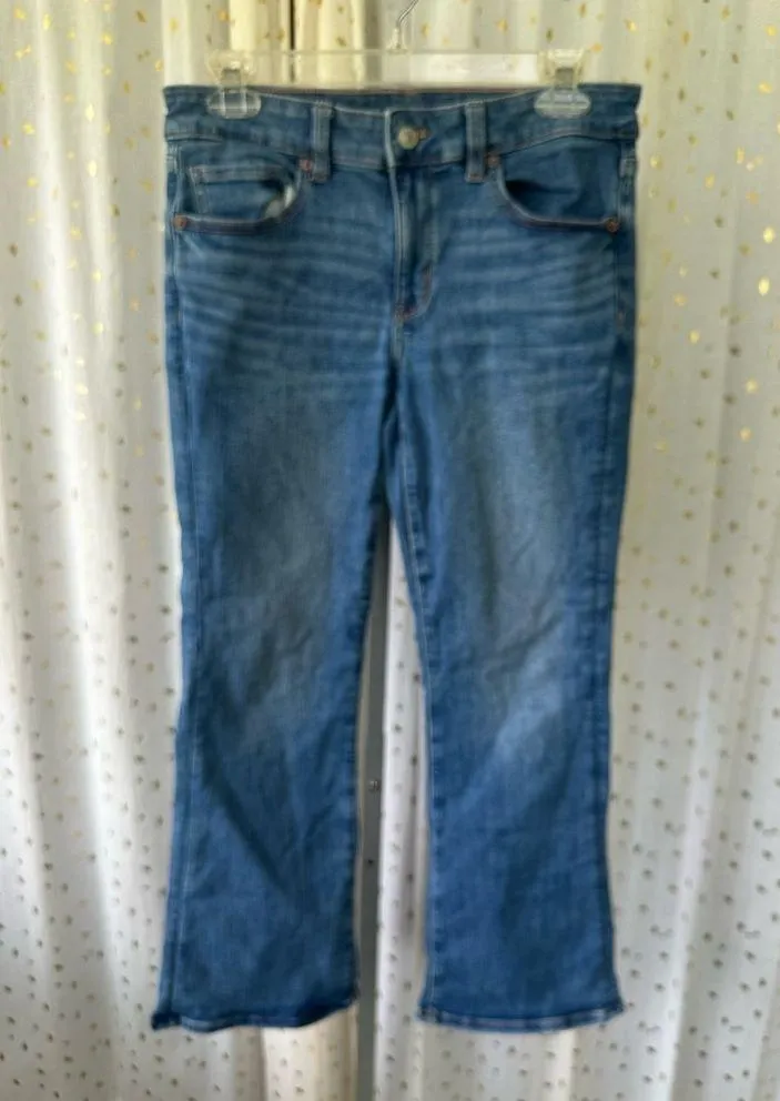 American Eagle AEO Next Level Stretch Med Wash Kick Boot Denim Jeans 6 X-Short - Image 2