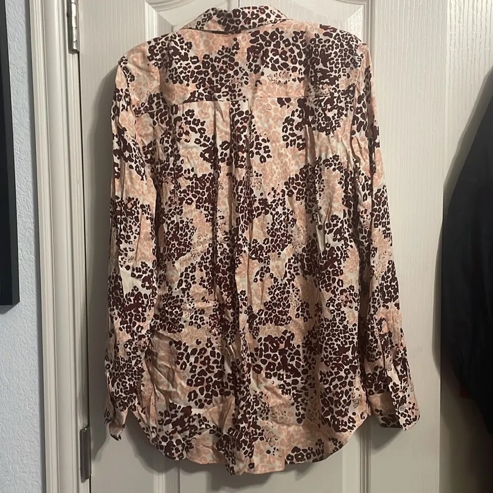 💙 Equipment Slim Signature Button Down Blouse in Rose Cloud Multi - Image 7