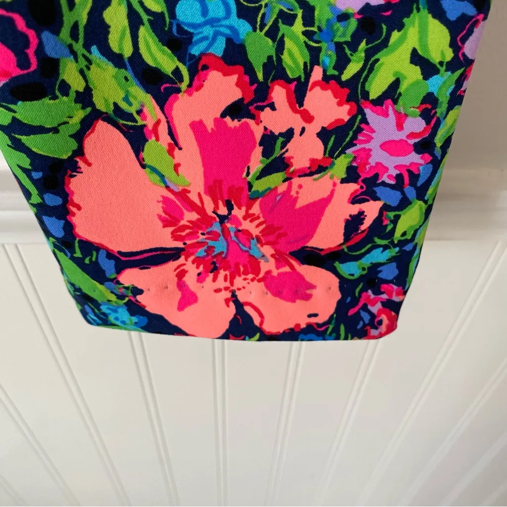 Lilly Pulitzer Luxletic NWOTS Corso Pants size 4 Blue and Hot Pink Floral - Image 9