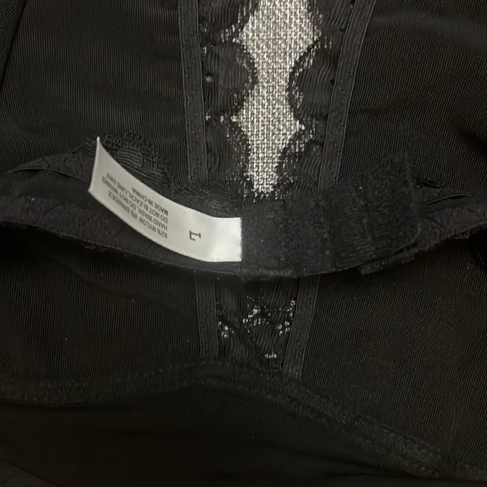 JOJOANS Floral Lace Halter Bra Bralette Top Unpadded Wirefree Bra Black Size L - Image 7