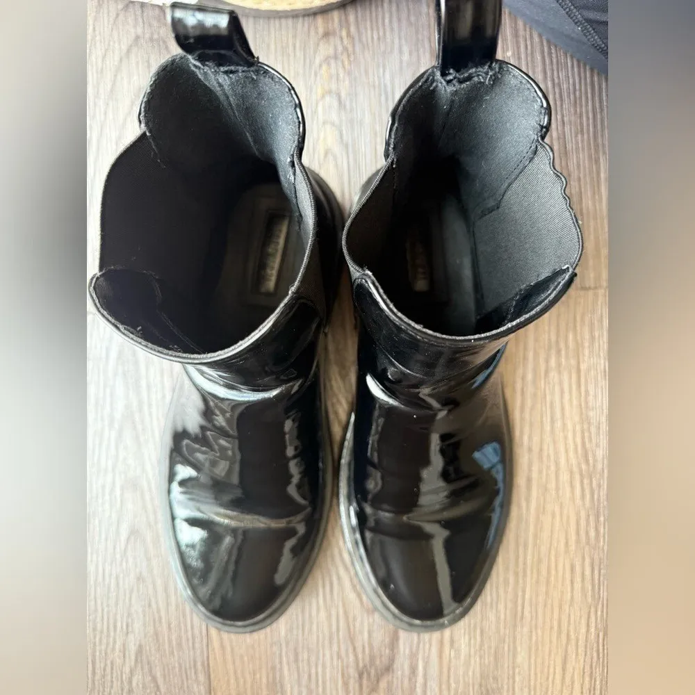 Forever 21 Black Patent Chelsea Boots Platform Chunky Lug Sole Y2kStreetwearGoth - Image 2