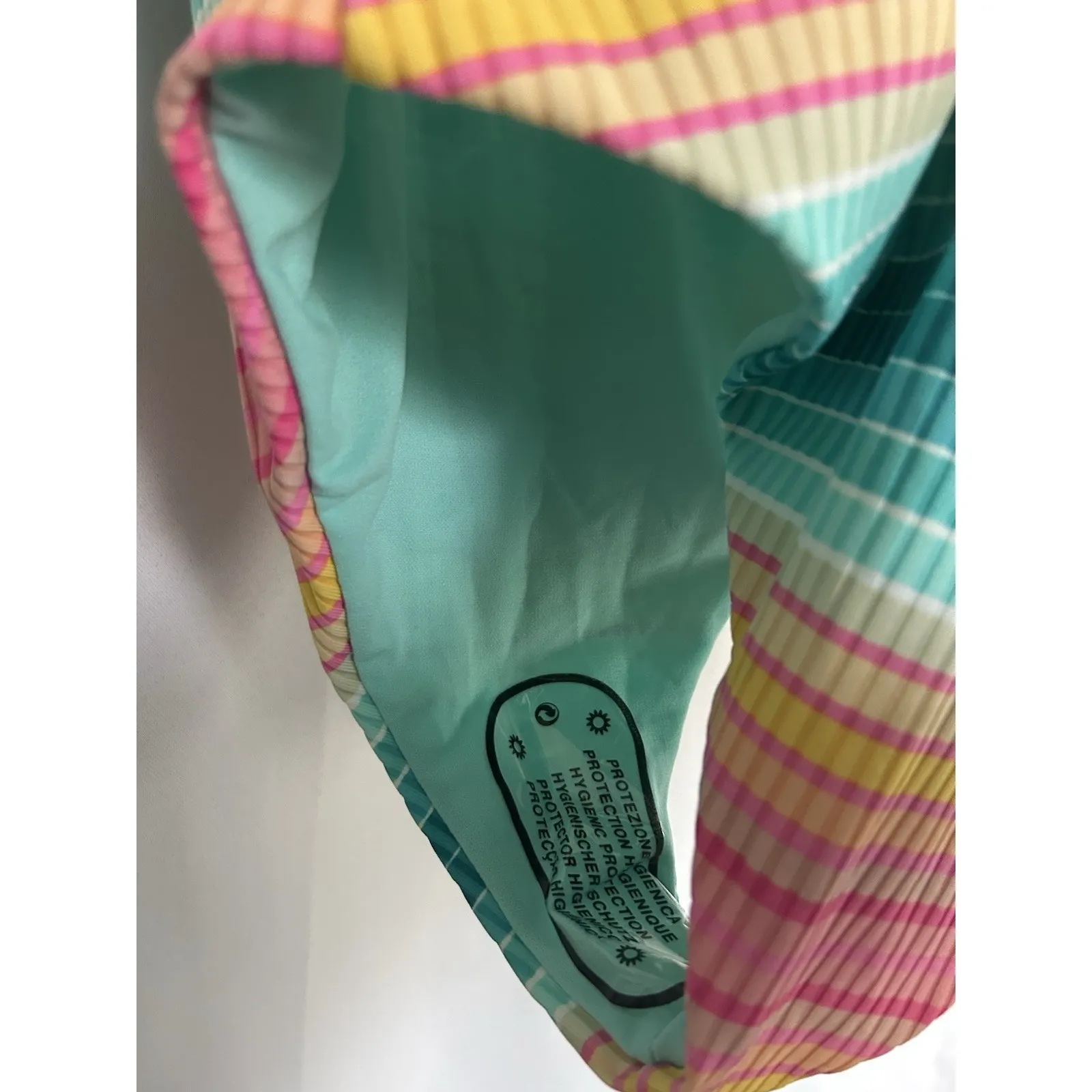 Bingo Surf Women's XL Multicolor Adjustable Straps One Piece Striped Swimsuit - Image 8