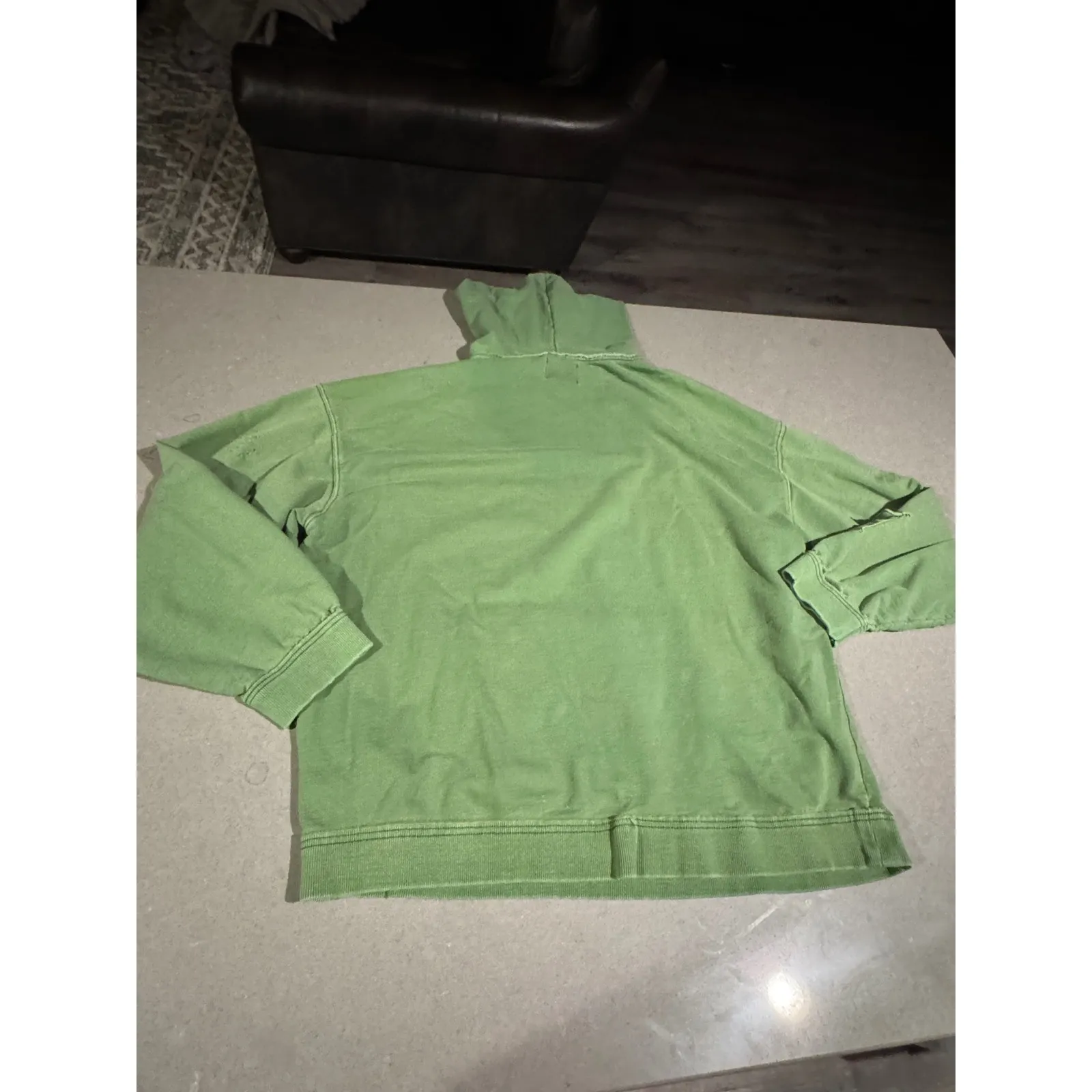 BDG Green Distressed Hoodie Sweatshirt Pullover Pocket Size M - Image 10