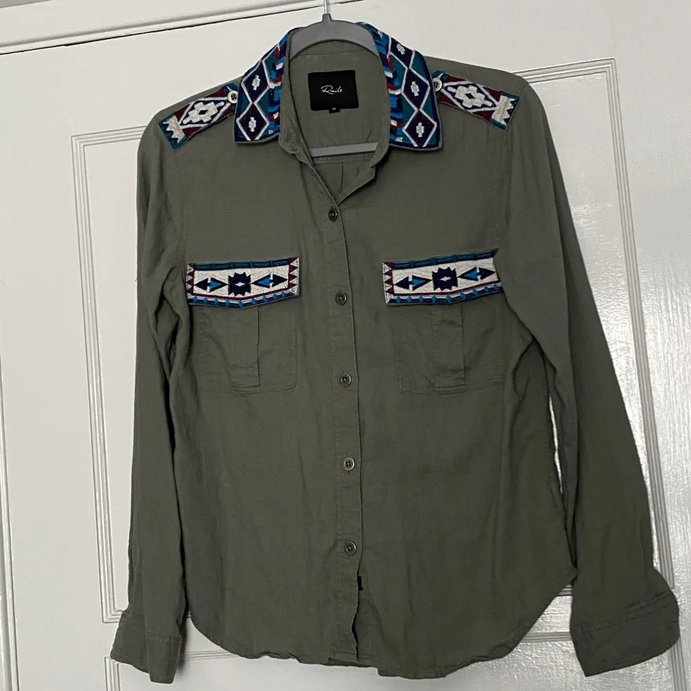 Rails  Kona Linen Blend Button-Up  Shirt Embroidered - Image 5