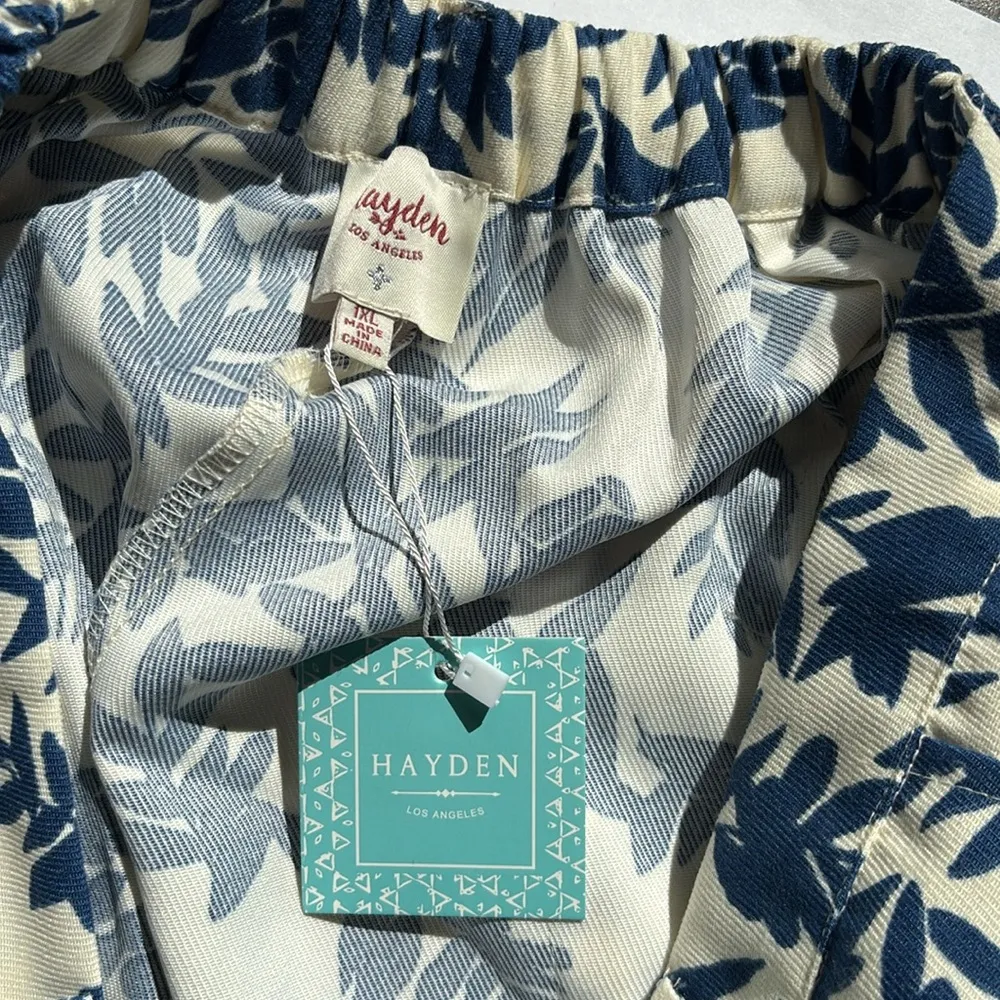 NWT Hayden Blue Floral Wide Leg Pleated Pants Coastal Grandma High Rise Size XL - Image 8