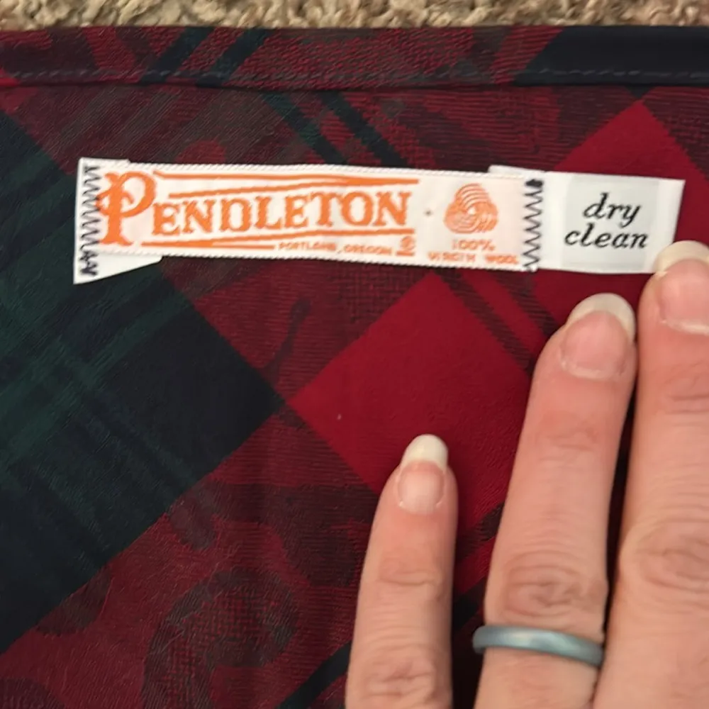 Vintage Pendleton 100% Merino Wool plaid scarf made in USA Portland Oregon - Image 3