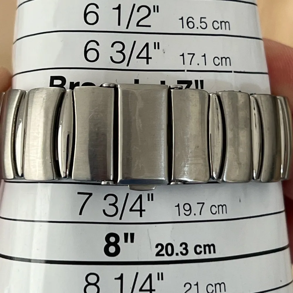 Kenneth Cole New York Watch Stainless Bracelet Gray Metallic Dial Date Window - Image 13