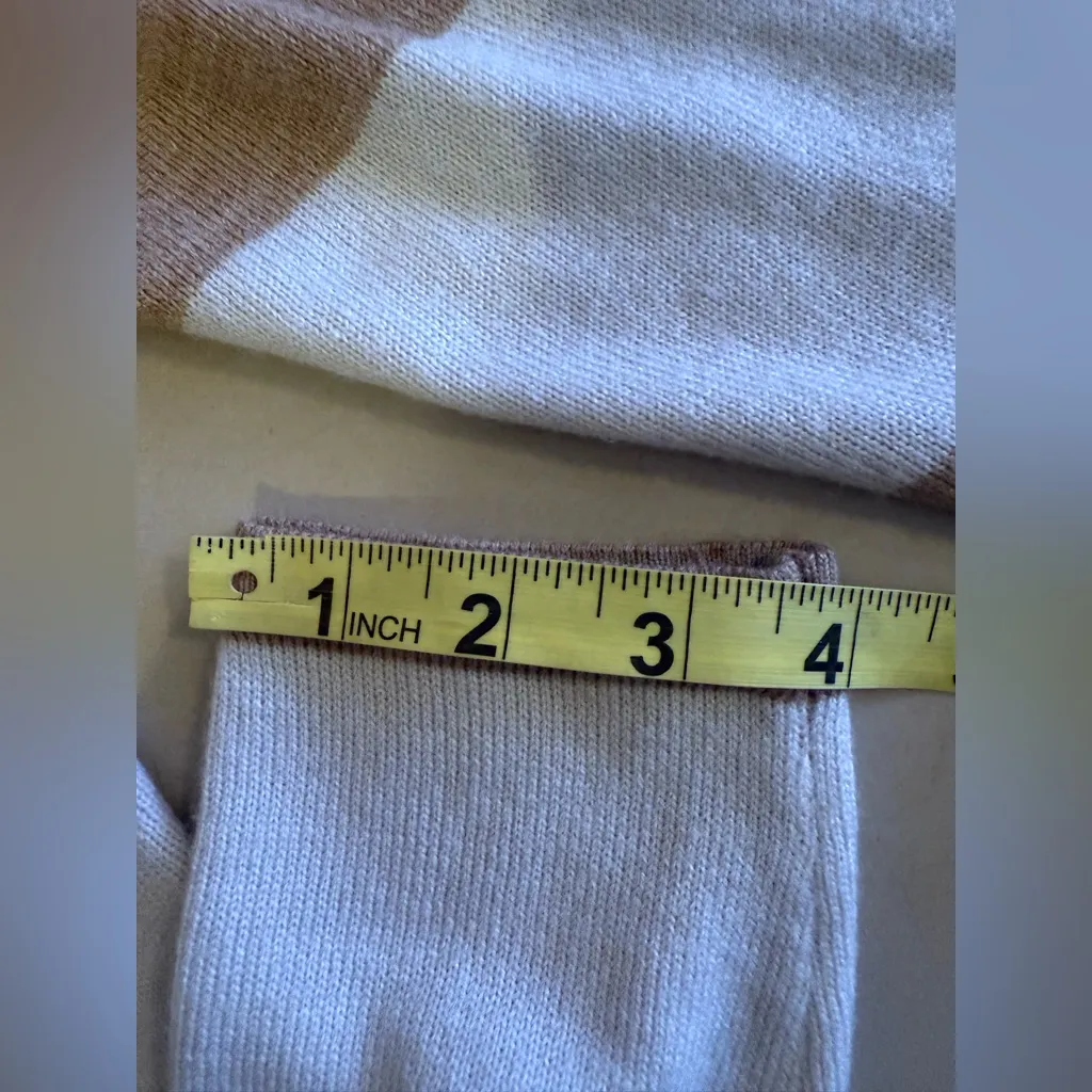 Attention Cardigan Sweater open tank and cream long sleeves size S - Image 4