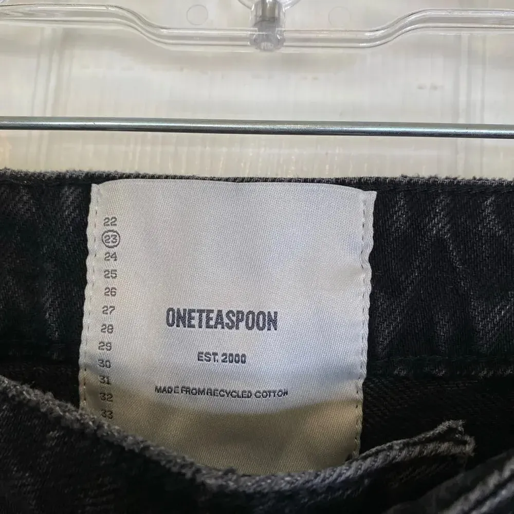 NWOT ONE TEASPOON Trucker Jeans Black Mid Rise Button Fly Size 23 Distressed - Image 7