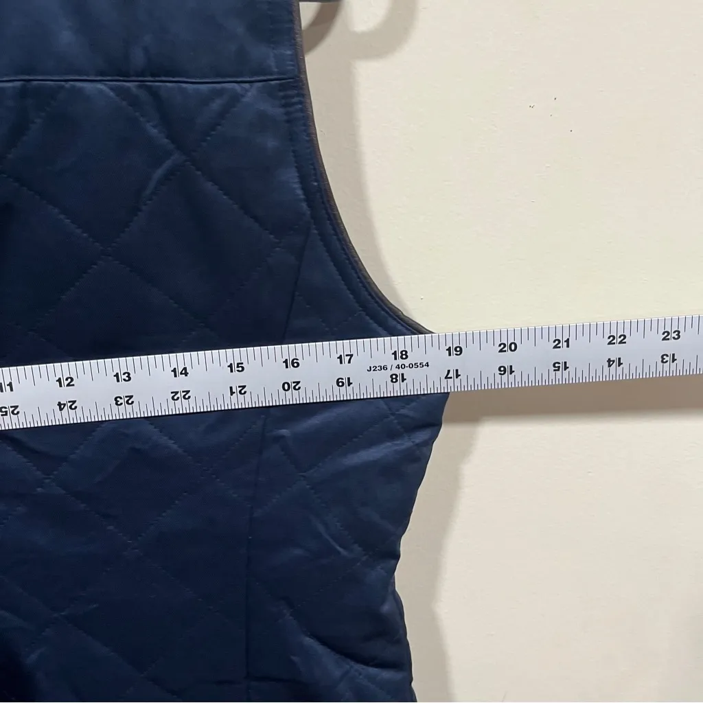 EUC Pendleton Quilted Vest Women Size M Full Zip Navy Blue - Image 6