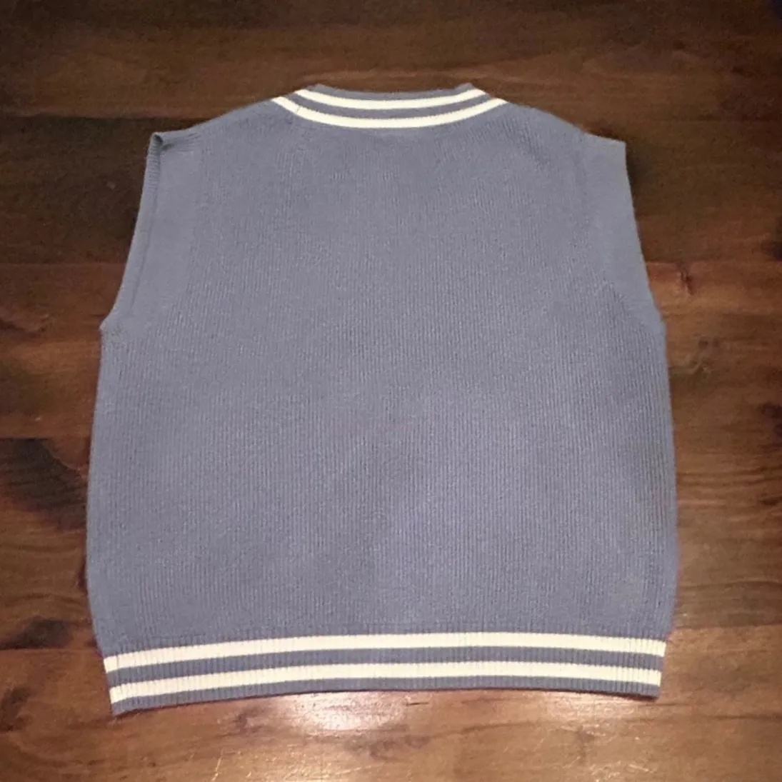 Garage Sweater Vest Womens‎ XS/S Blue White Striped Knit Sleeveless Top Preppy - Image 2