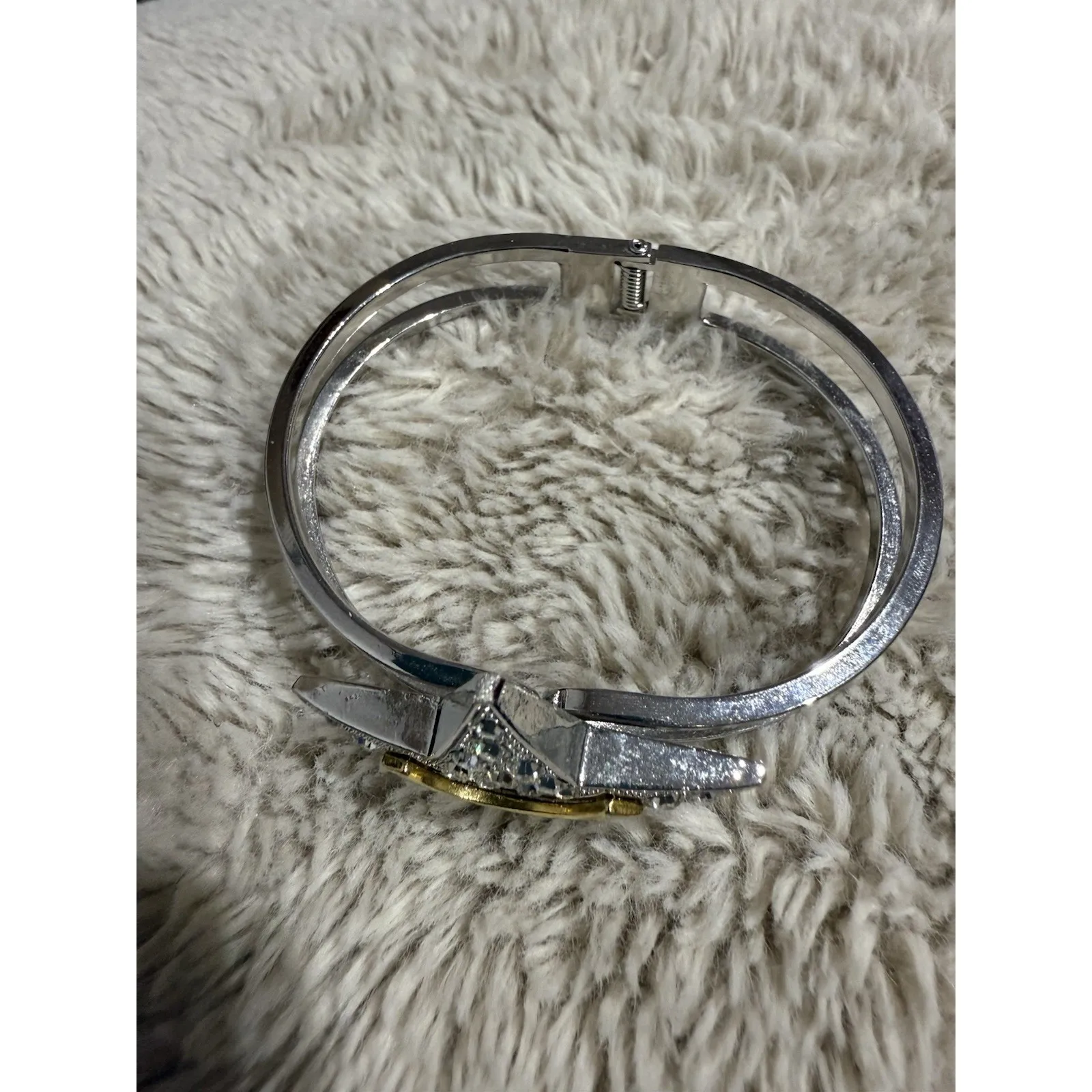 JUICY COUTURE Bracelet Rhinestone Star‎ Hinged Bangle Gold & Silver Tone Y2K - Image 3