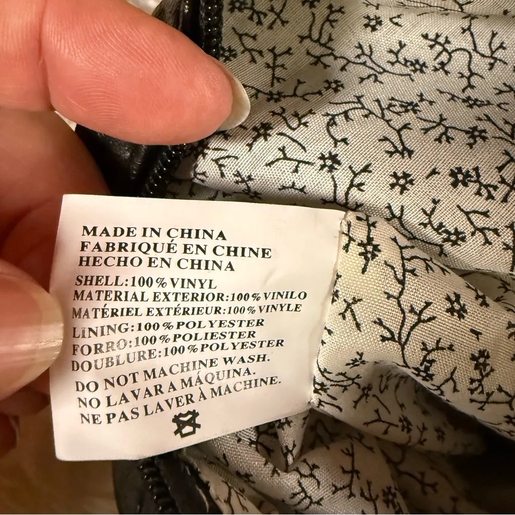 American Eagle Purse Black Long Shoulder Strap Hand Carry Lined Zipper Closure - Image 11