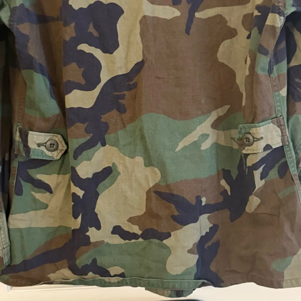 VTG 80s US Army Jacket Camo Combat Coat Airborne Patch Name Tape RARE Rank Tabs Green Size undefined - Image 7