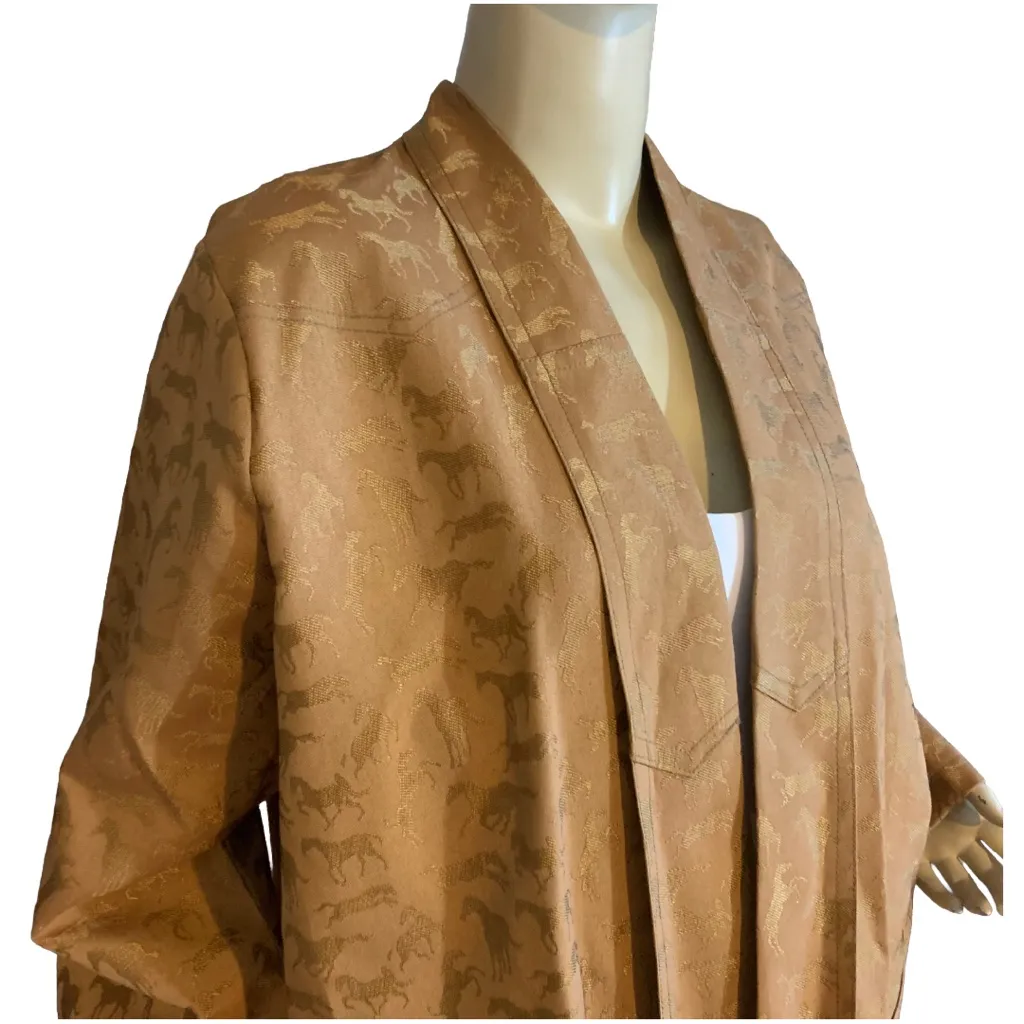 HANDMADE BROWN OPEN FRONT & SLIT BACK BLAZER W/GOLD HORSE PATTERN (XL) - Image 7