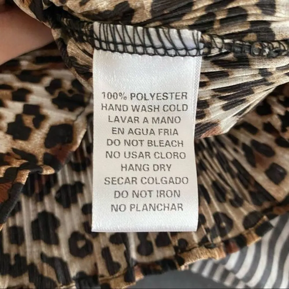 ‎TOP CHIC Statement Blouse NWT Brown - Image 5