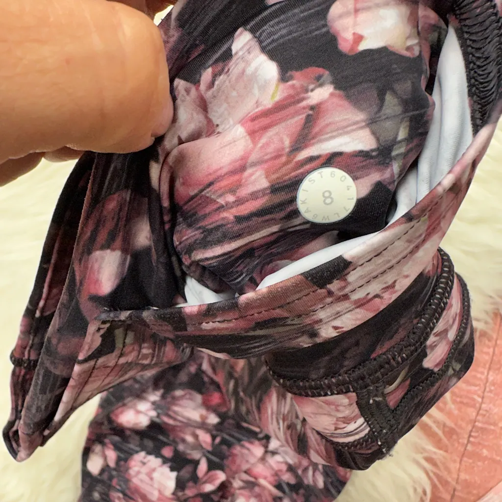 Lululemon Fast Free Crop II *Nulux 19” Peony Multi Floral Leggings Women Size 8 - Image 6
