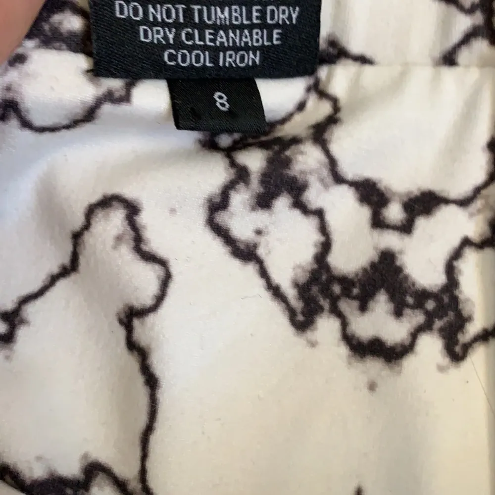 Midnight Alias Marble Stretch Skirt SZ 8 White - Image 4