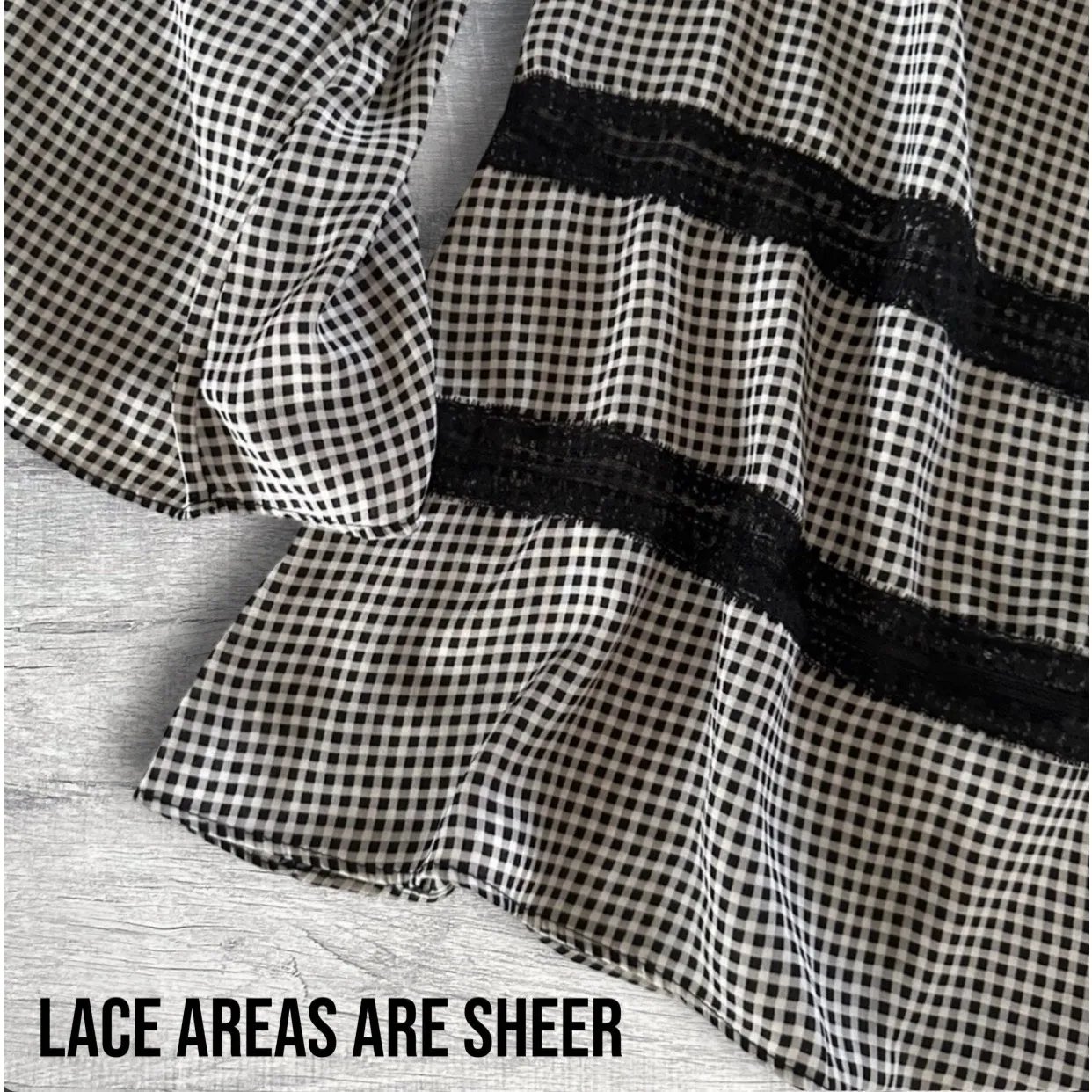 Belle & Sky NEW Off Shoulder Gingham Top Womens M Bell Sleeve Peasant Milkmaid Black Size M - Image 2