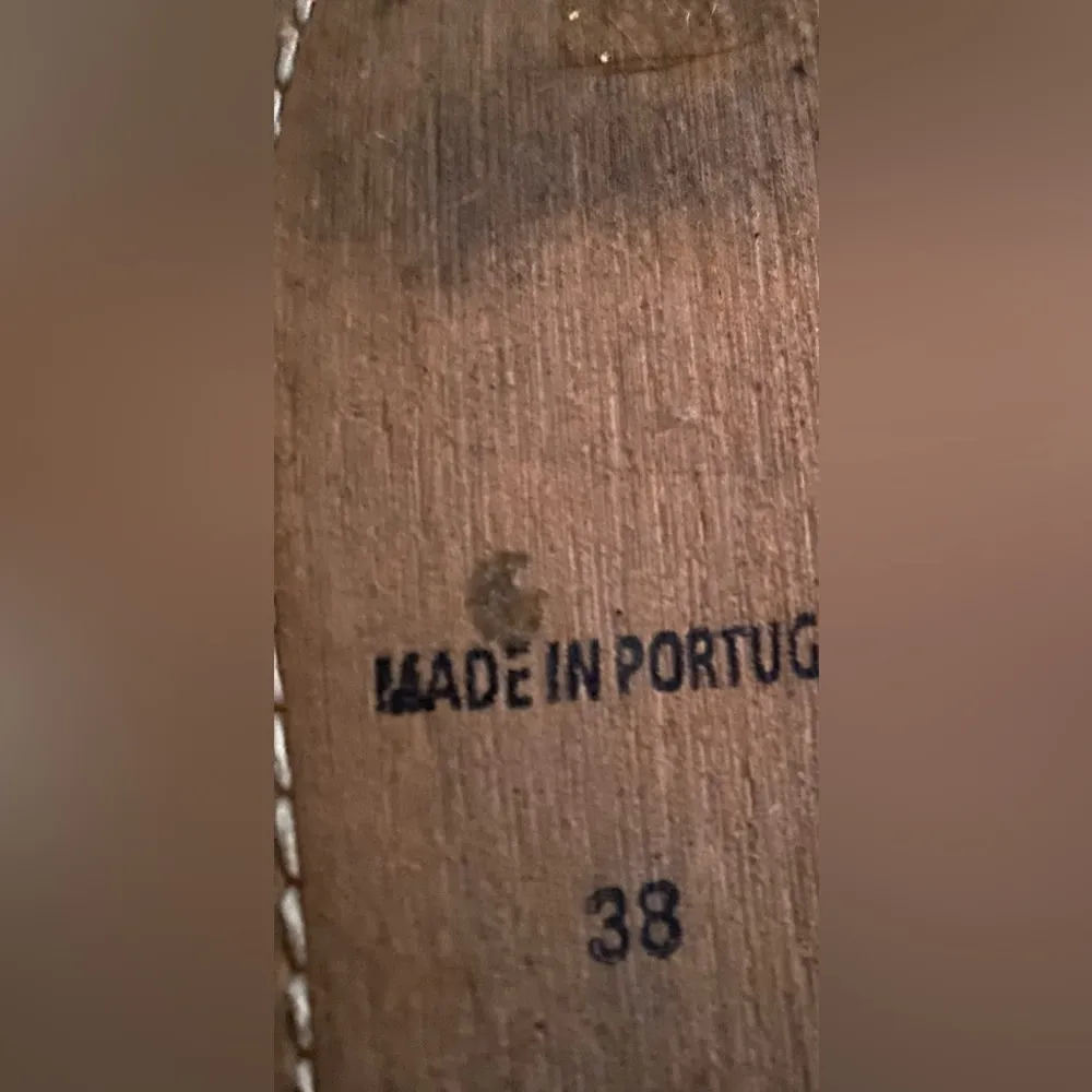 Ivylee Copenhagen Black Low Bootie/ Boots, Size 38 - Image 4