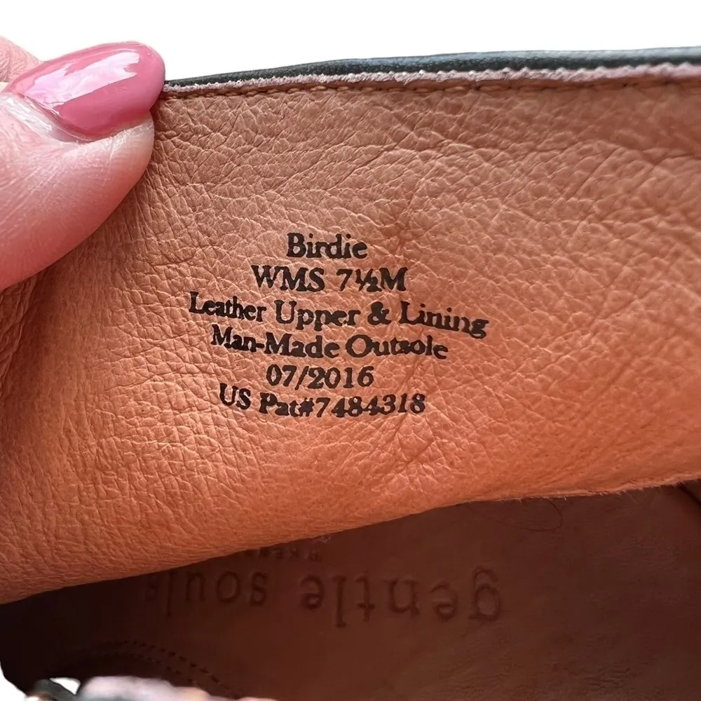 Gentle Souls by Kenneth Cole - Birdie Black Ankle Wedge Leather Booties Sz 7.5 - Image 5