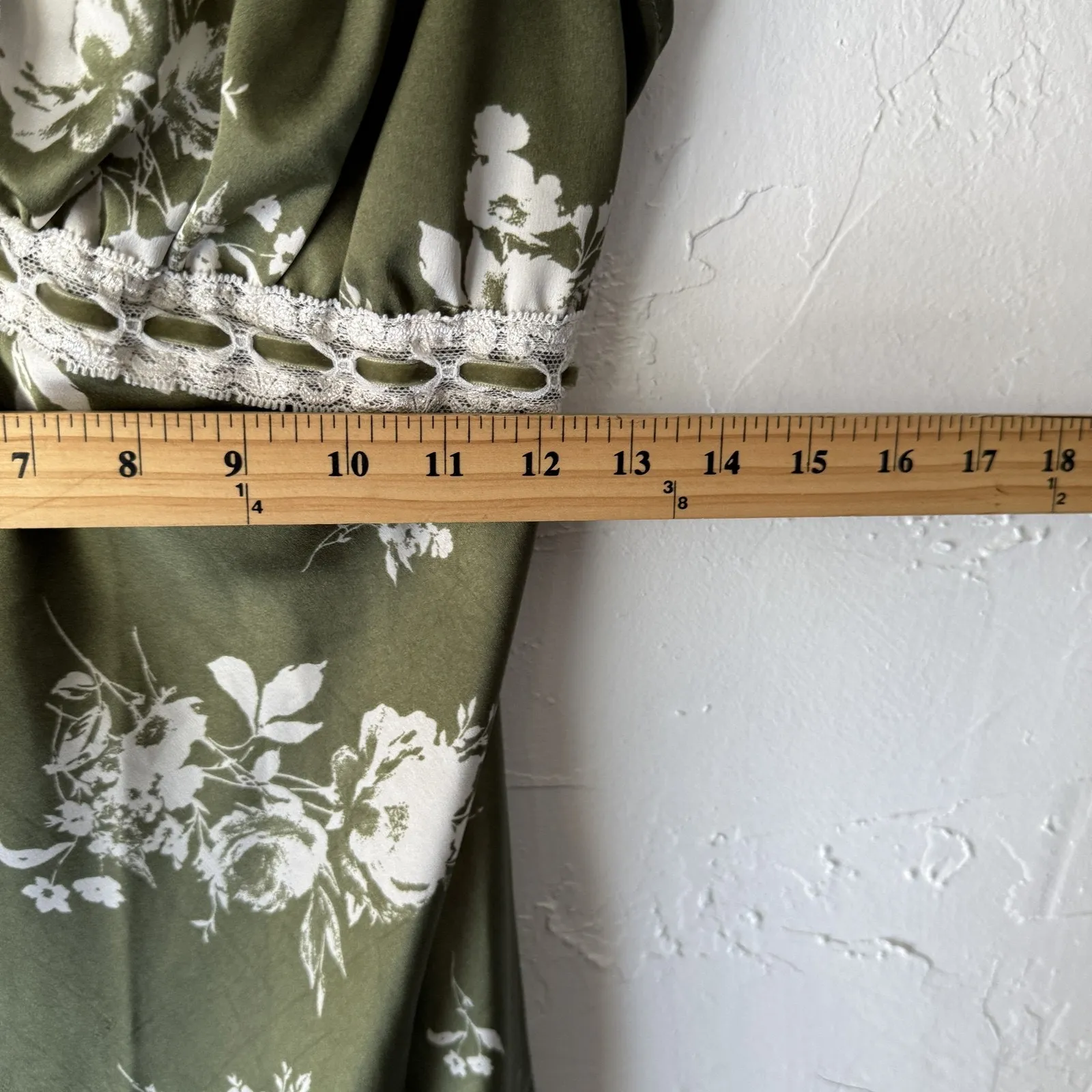 Inspired Hearts Dress Milkmaid Y2k Medium Floral‎ Maxi Cottagecore Puff Sleeve Green - Image 9