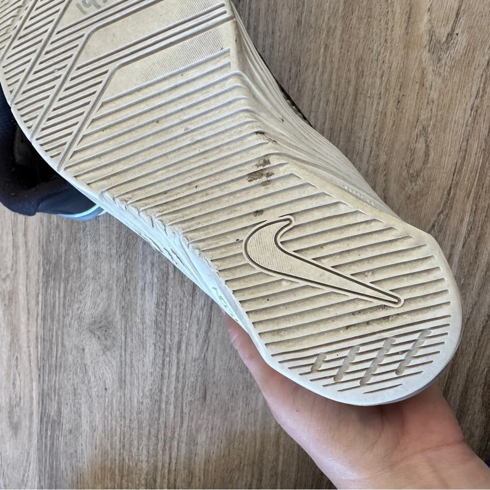 Nike Metcon 6 Black & White Running Shoes Sneakers Womens 8 Casual Athletic - Image 5