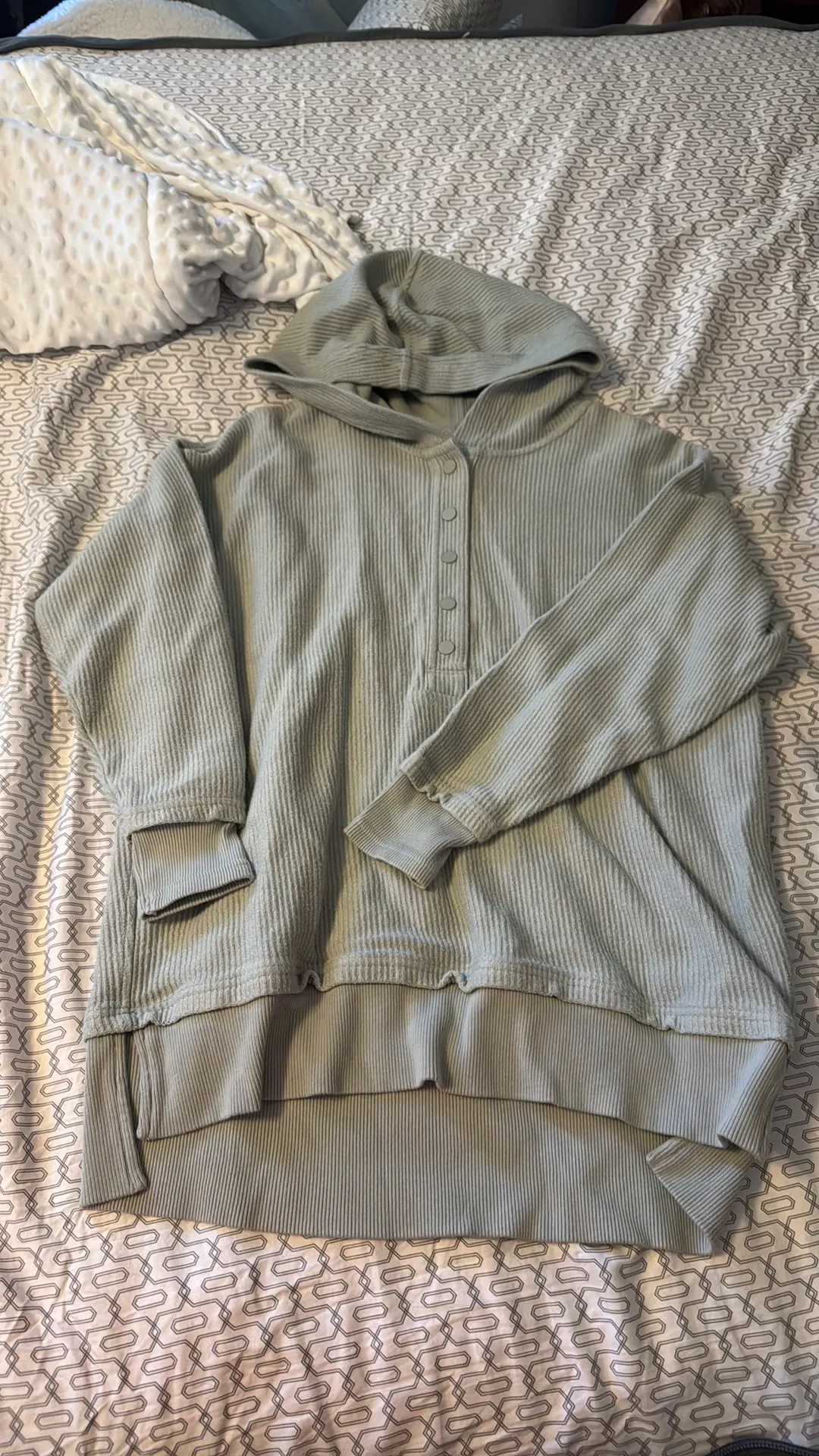 Sweatshirt - Image 6