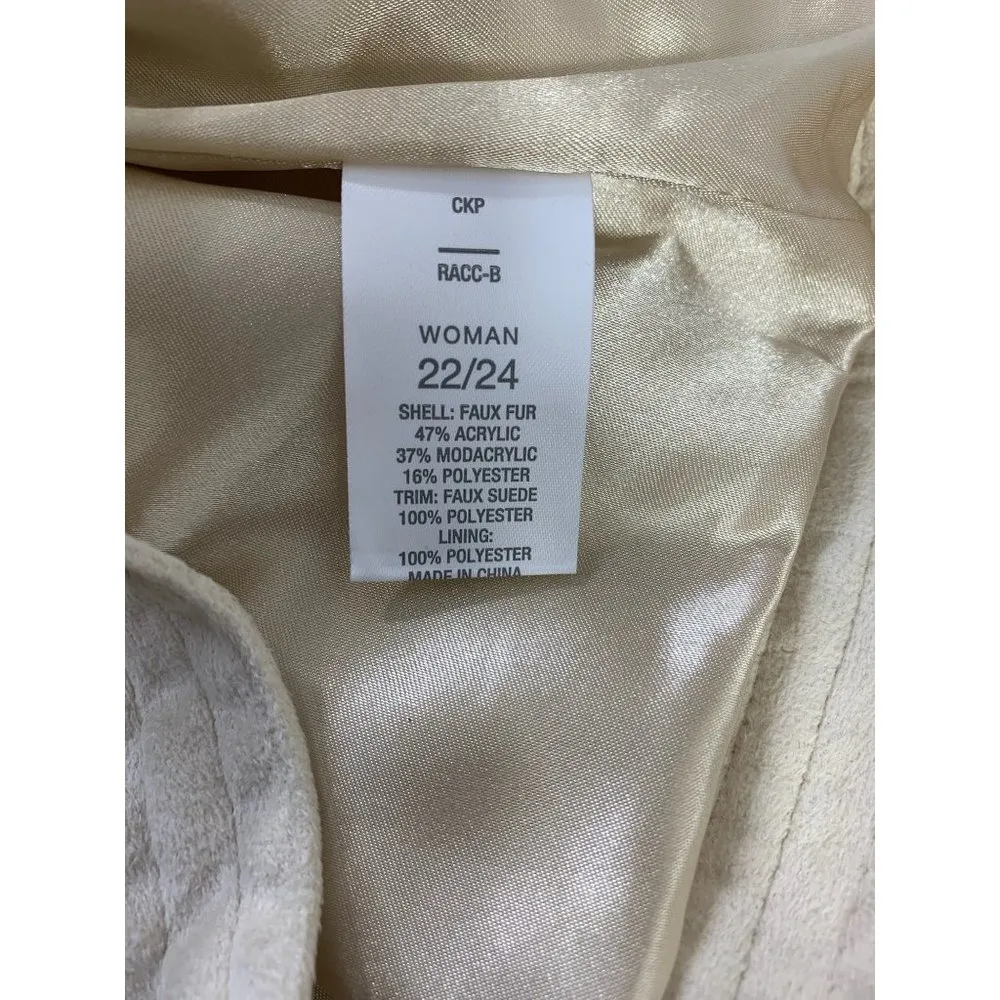 Roz & Ali Women's Fuzzy Rose Vest - Image 9