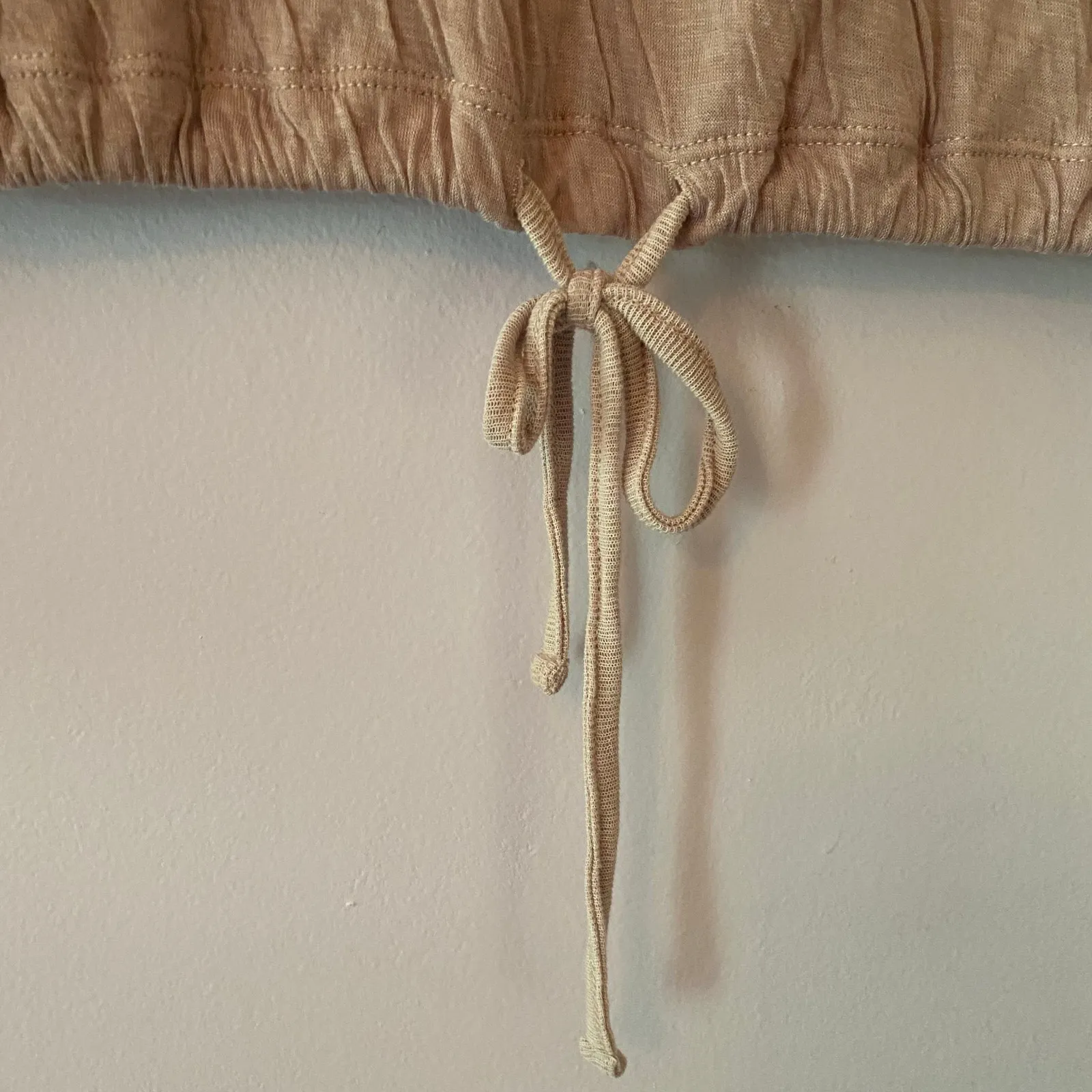 Barefoot Dreams Malibu Collection Light Pink Pullover Sweater Women's size Small - Image 5