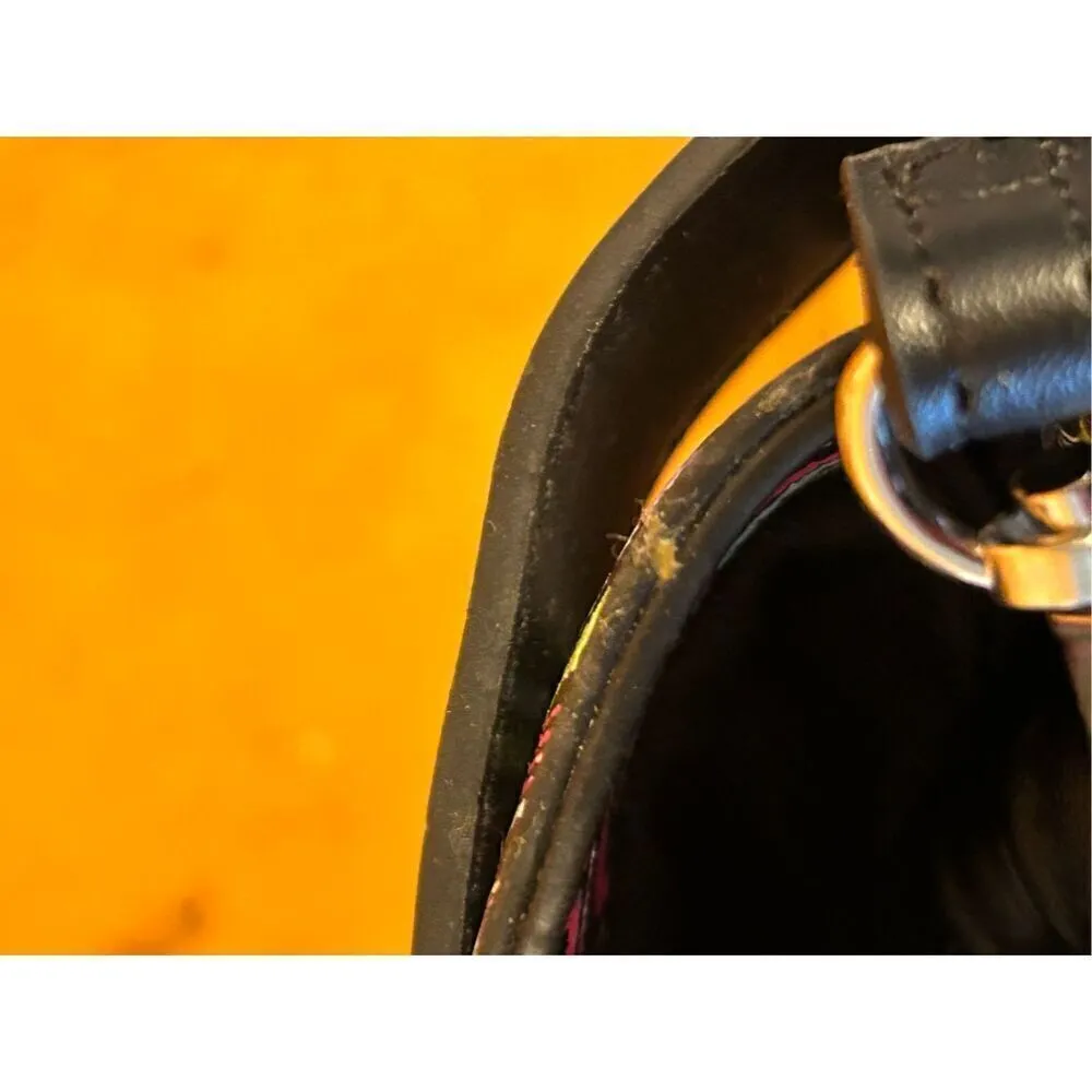 No Boundaries Multicolored Bucket Bag Abstract Color Swirl ￼ - Image 10