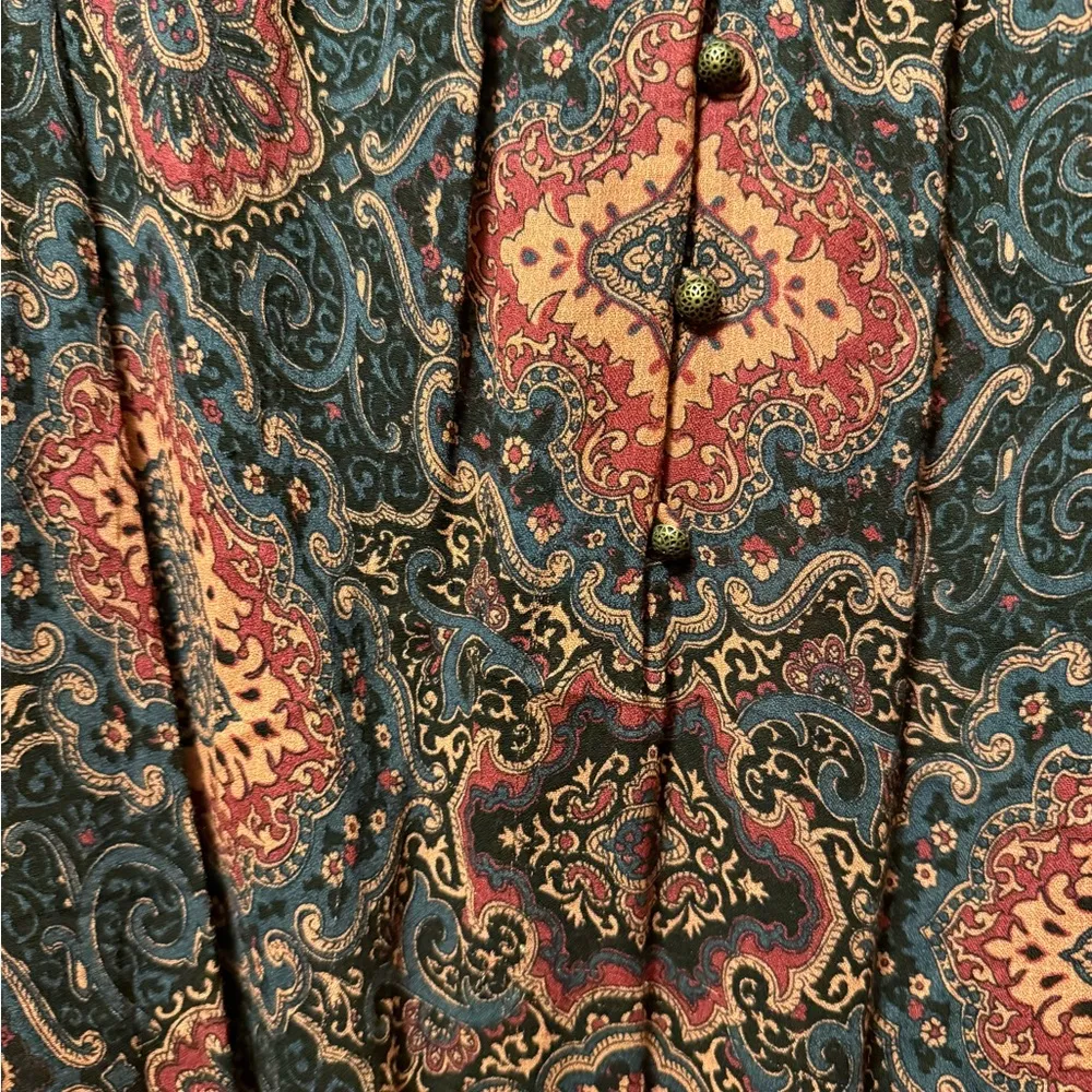 NWOT-NWOT-  Women’s Long Sleeve Paisley Shirt Size Small - Image 3