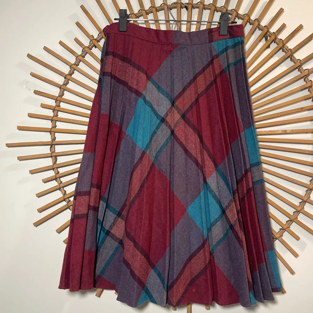 VTG Plaid Pleated Wool Skirt Midi Skirt Red Multi 60’s - Image 7