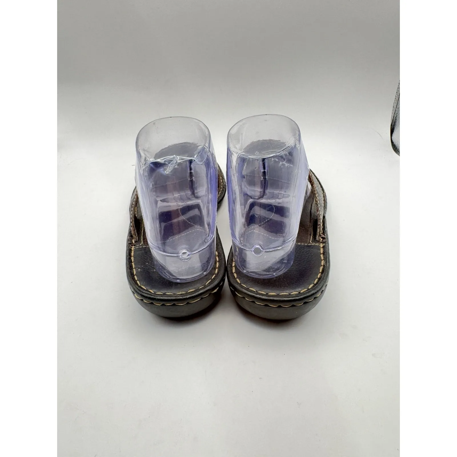 BORN womens Black Leather wedge heel sandal Size 7 thong toe loop - Image 4