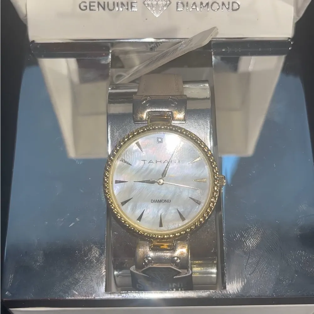 Tahari Diamond Women's Tan Strap Watch - Image 11