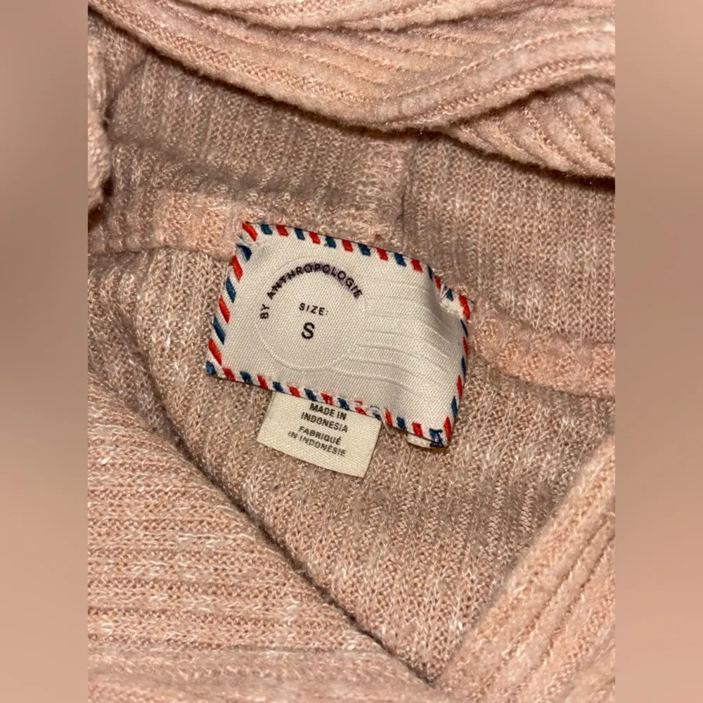 Anthropologie size small hooded sweater activewear cream cozy warm - Image 6