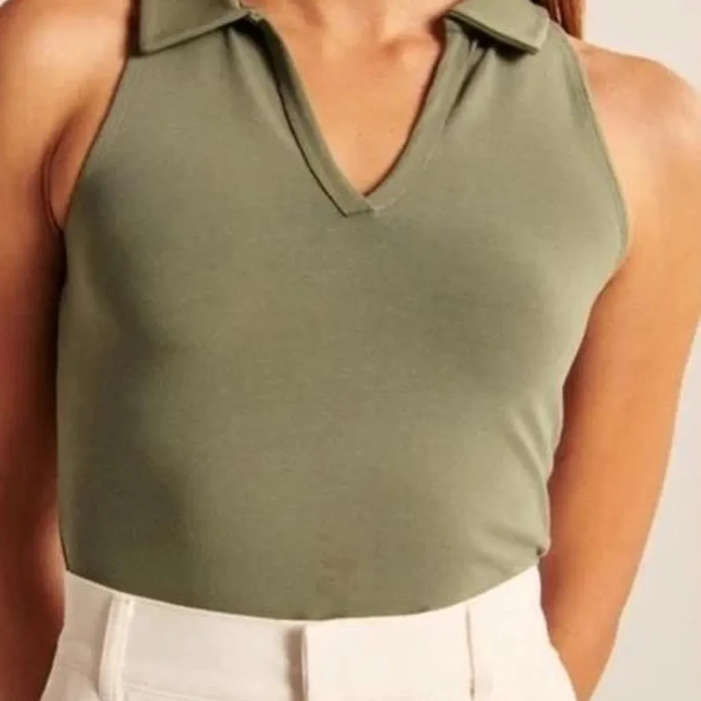 NWT Abercrombie & Fitch Olive Collared Crop Top - Image 5