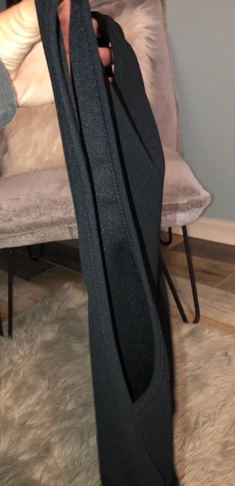 Pretty Little Thing Side Boob Bodysuit - Image 5