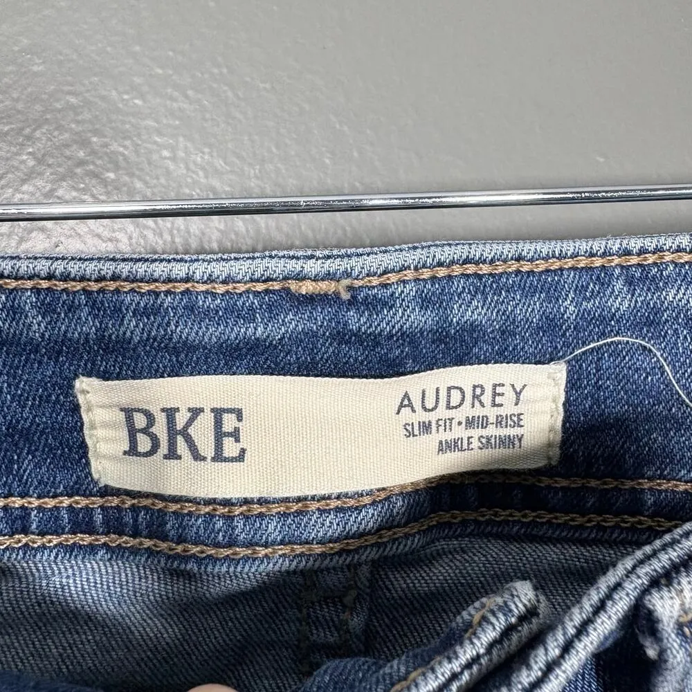 BKE Women's Audrey Slim Fit Mid Rise Ankle Skinny Jeans - Size 27 - Medium Wash - Image 4