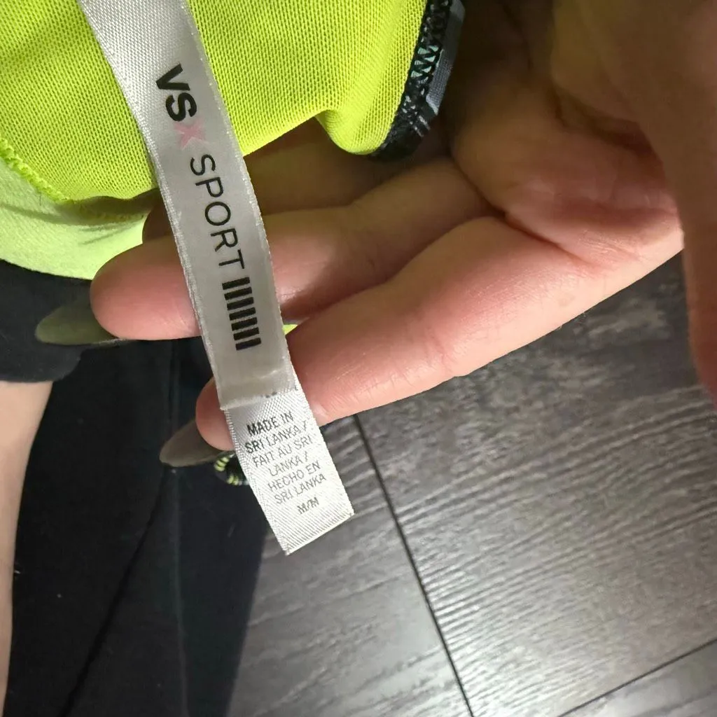 Victoria’s Secret Women’s XS VSX Patterned Unpadded Sports Bra - Image 3