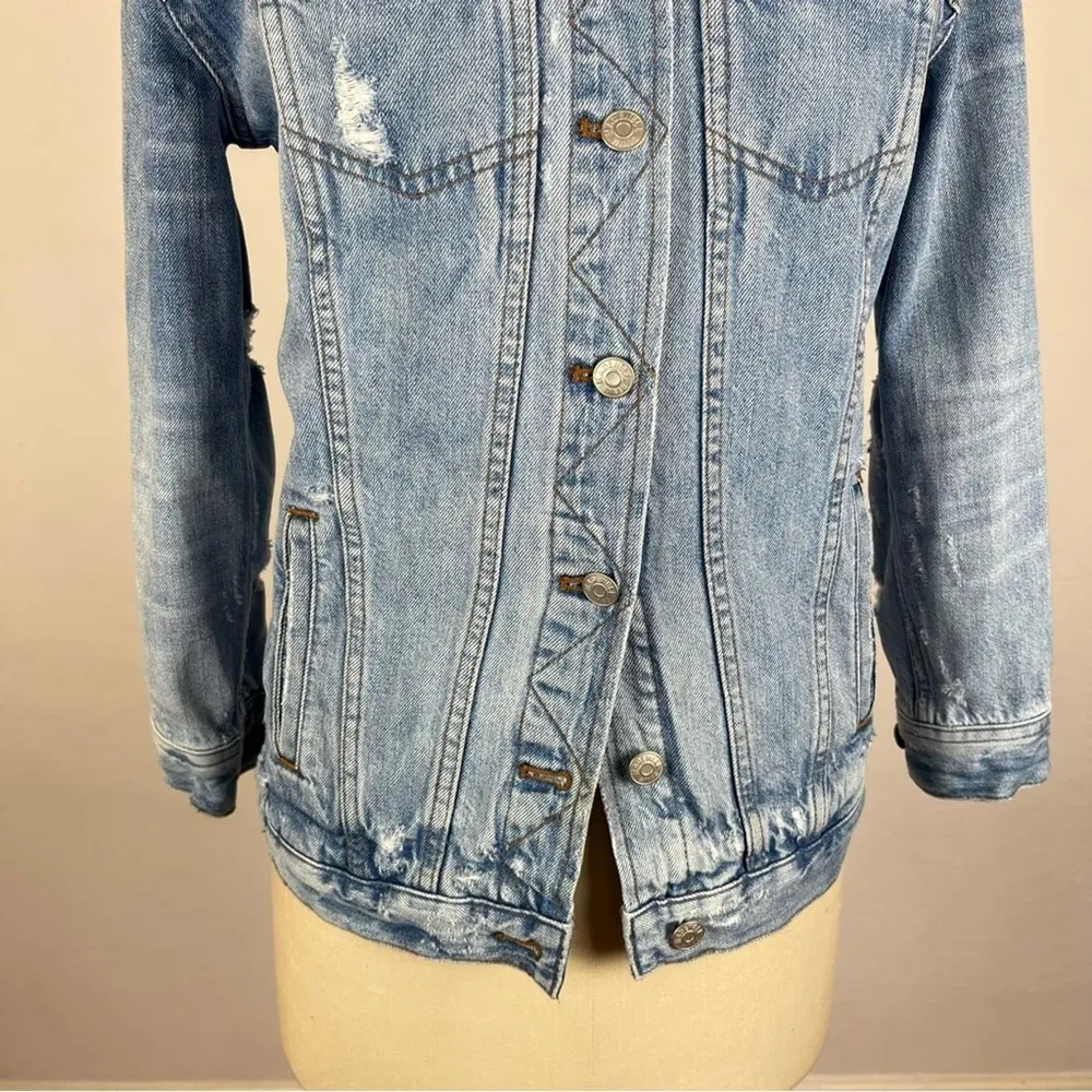 Madewell The Oversized Jean Jacket in Junction Wash - Image 5