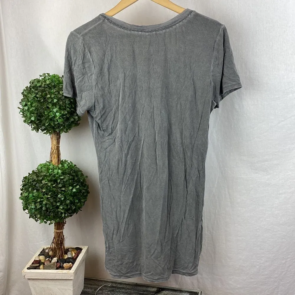 POL Gray Short Sleeve V Crochet Neck Tunic Tee T Shirt Top M - Image 3