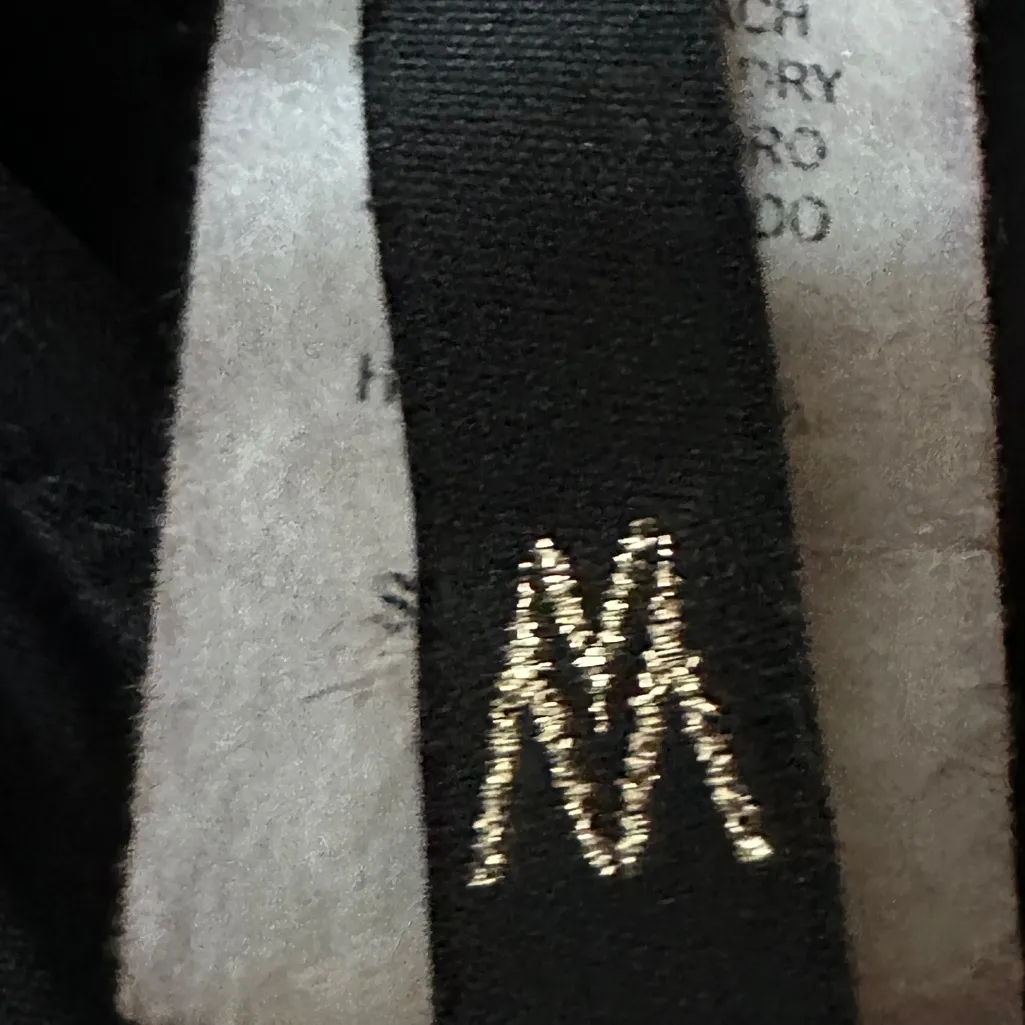 Sequence Open Back Black Red and Gold Long Sleeve Pant Bodysuit Womens Sz Small - Image 7