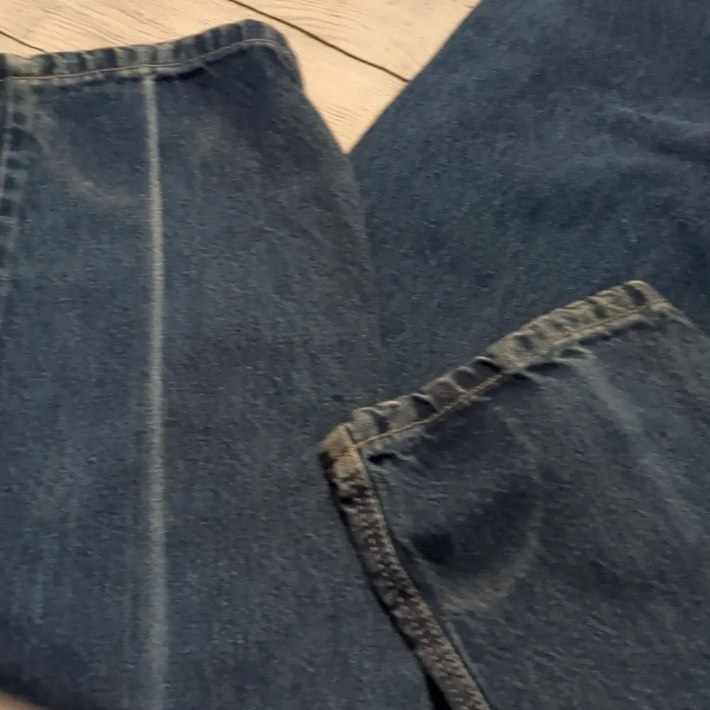 Tommy Hilfiger vintage jeans size 6 - Image 2