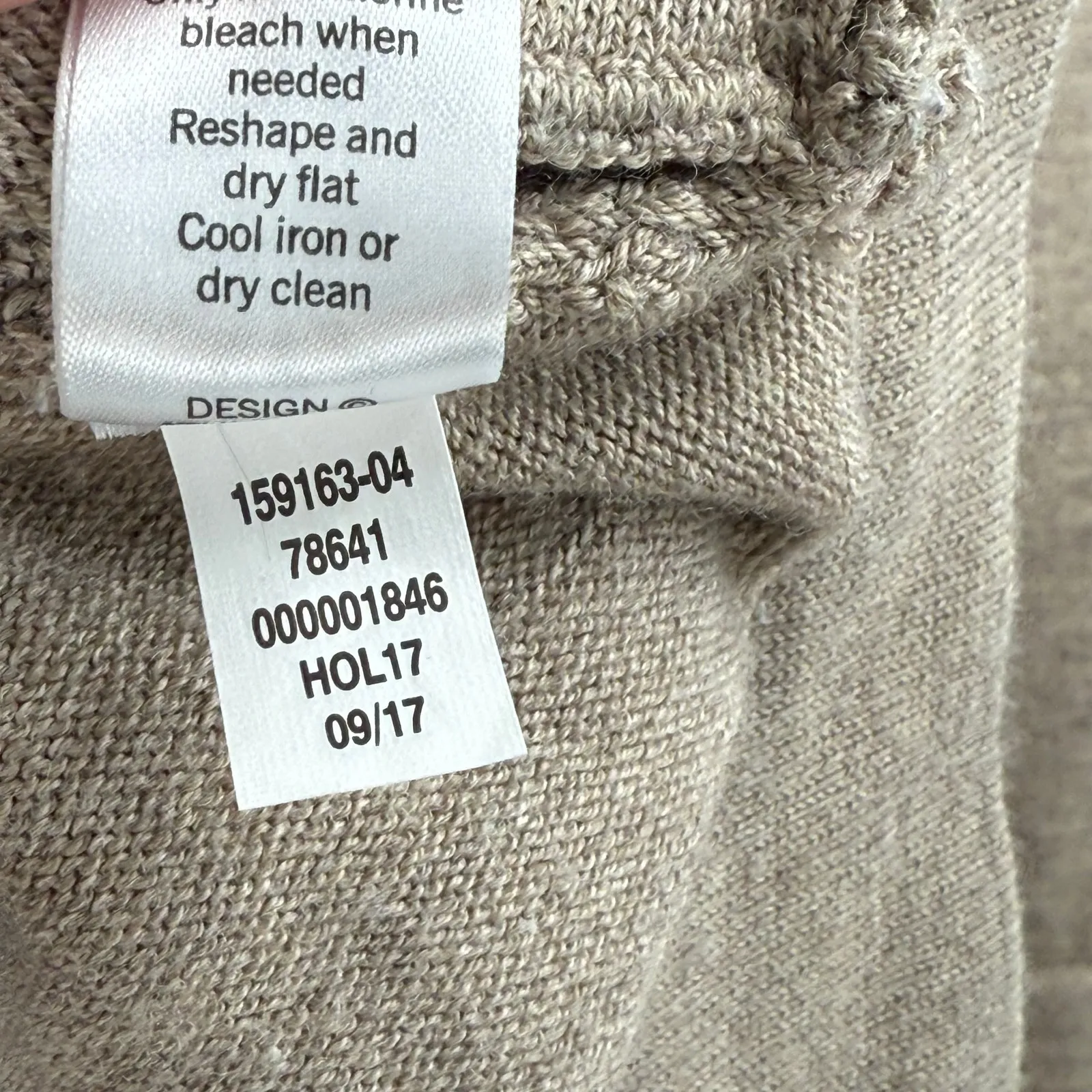 Athleta Sweater SZ Small Merino Wool Blend Turtleneck Snaps Oatmeal 159163 Snaps - Image 16