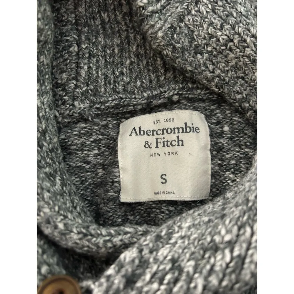 Abercrombie and Fitch Size Small Gray and White Sweater - Image 4