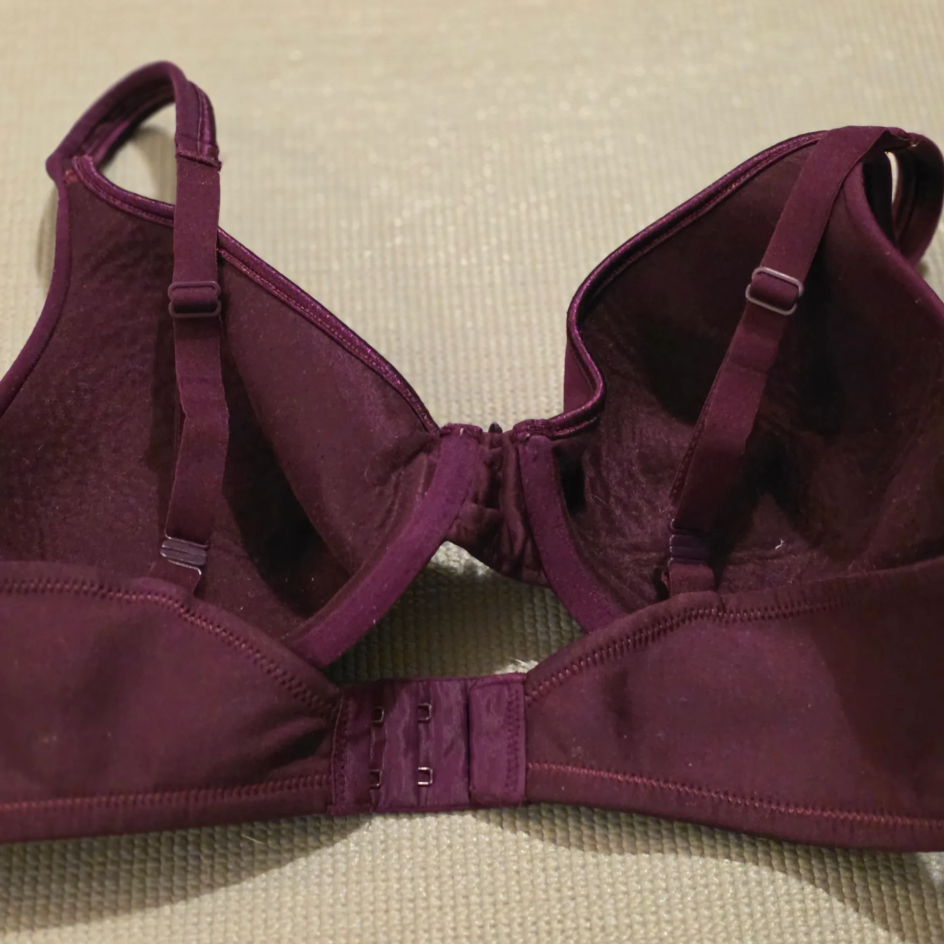 Purple Seamless Underwire Bra with Molded Cups - Image 4