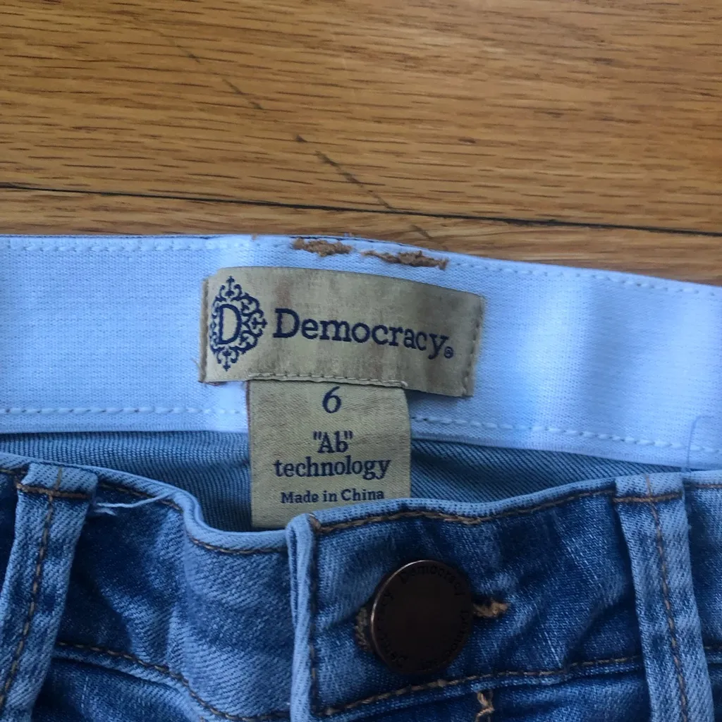 Democracy light wash kick flare Ab solution ankle jeans - Image 8