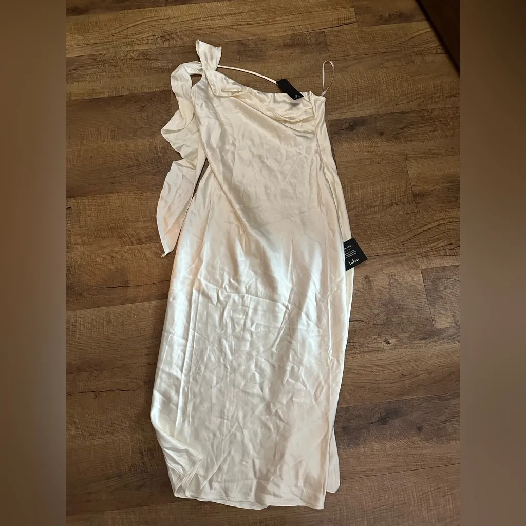 Naima Off-White Satin One-Shoulder Midi Dress - Image 4