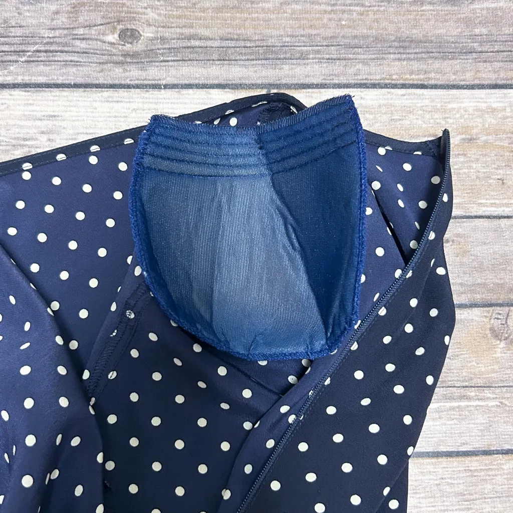 Emanuel Ungaro Vintage Silk Blue Ivory Polka Dot Crepe Wrap Short Sleeve Blouse Size undefined - Image 8